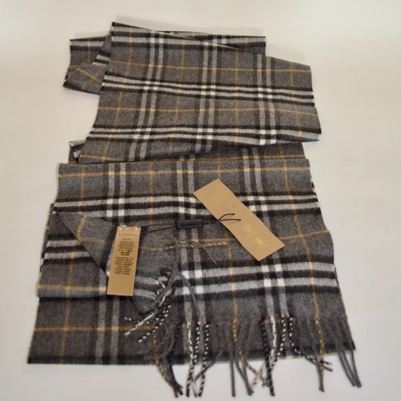 NWT BURBERRY VINTAGE CHECK CASHMERE SCARF - Picture 3 of 6